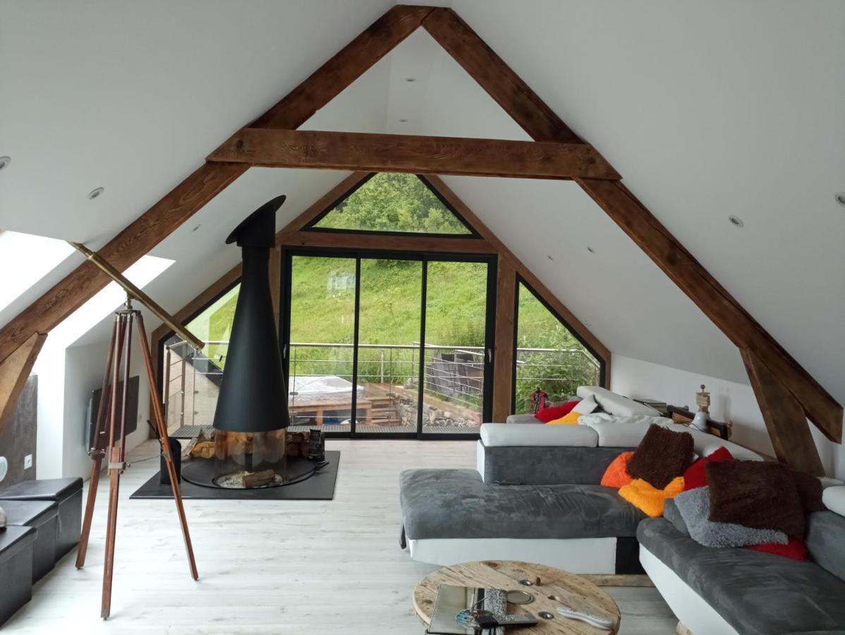 Superbe Grange Renovee Villa Grust Ngoại thất bức ảnh